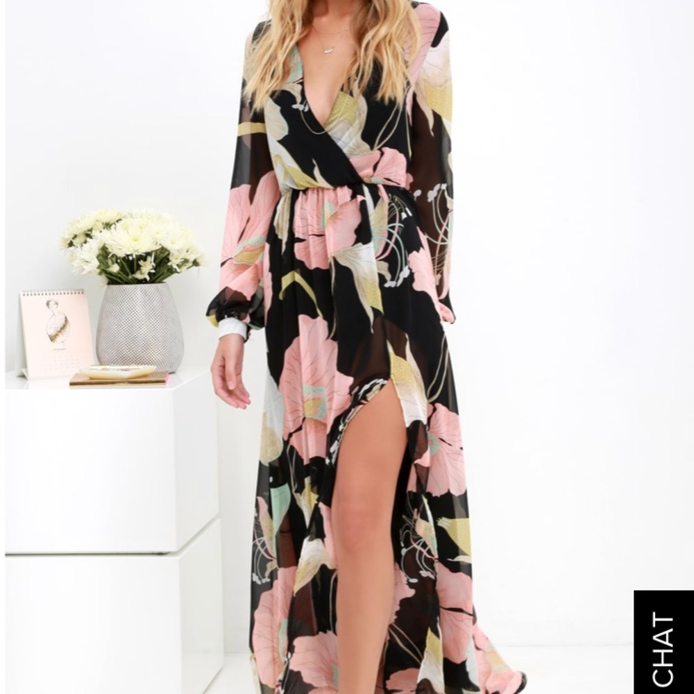 Lulus Maxi Dress (worn once)